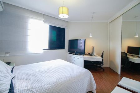 Apartamento para alugar com 200m², 3 quartos e 4 vagas Apartamento para alugar com 200m², 3 quartos e 4 vagasQuarto 3