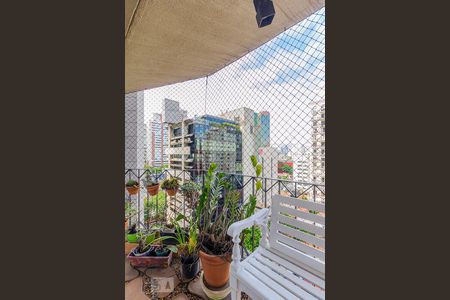Varanda de apartamento para alugar com 2 quartos, 83m² em Itaim Bibi, São Paulo