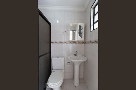 Casa à venda com 100m², 2 quartos e 1 vagaBanheiro 2