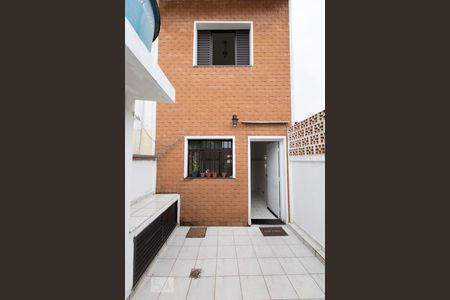 Casa à venda com 100m², 2 quartos e 1 vagaQuintal