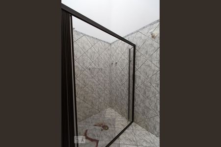 Casa à venda com 100m², 2 quartos e 1 vagaBanheiro