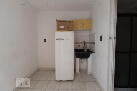 Casa à venda com 100m², 2 quartos e 1 vagaÁrea de Serviço