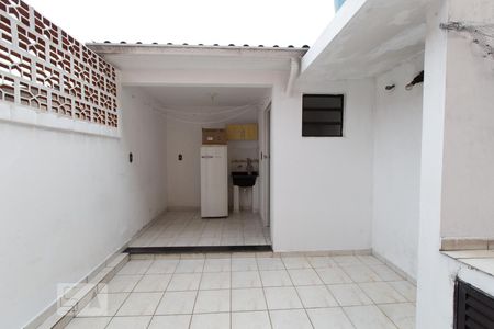 Casa à venda com 100m², 2 quartos e 1 vagaQuintal