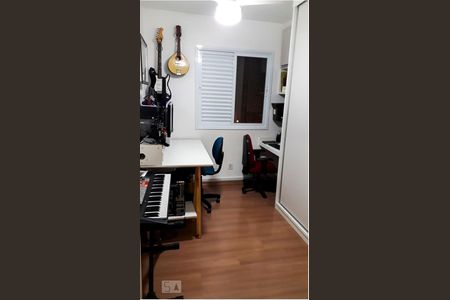 Quarto de apartamento à venda com 2 quartos, 76m² em Jardim das Cerejeiras, Campinas