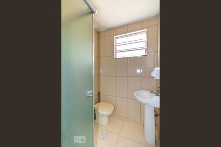 Banheiro de apartamento à venda com 3 quartos, 67m² em Vila Constança, São Paulo