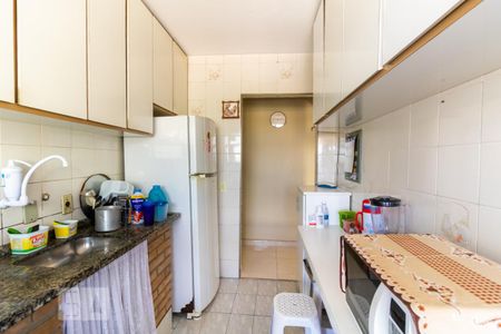 Cozinha de apartamento à venda com 3 quartos, 67m² em Vila Constança, São Paulo