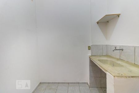Cozinha de kitnet/studio para alugar com 1 quarto, 15m² em Vila Nova Mazzei, São Paulo