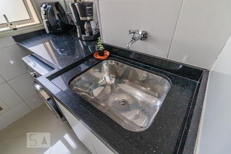 Apartamento à venda com 69m², 2 quartos e 1 vaga Apartamento à venda com 69m², 2 quartos e 1 vagaDetalhe da Área de Serviço