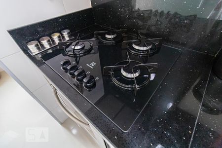 Apartamento à venda com 69m², 2 quartos e 1 vaga Apartamento à venda com 69m², 2 quartos e 1 vagaDetalhe da Cozinha