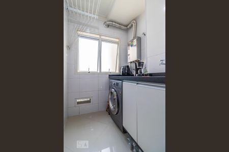 Apartamento à venda com 69m², 2 quartos e 1 vaga Apartamento à venda com 69m², 2 quartos e 1 vagaÁrea de Serviço
