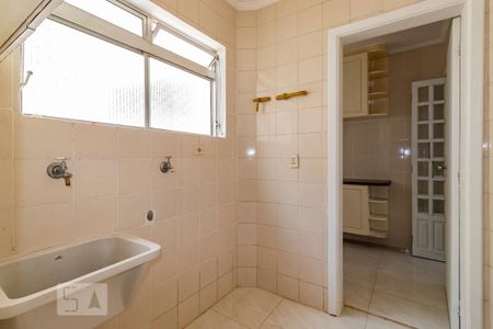 Apartamento à venda com 58m², 2 quartos e 1 vagaÁrea de serviço