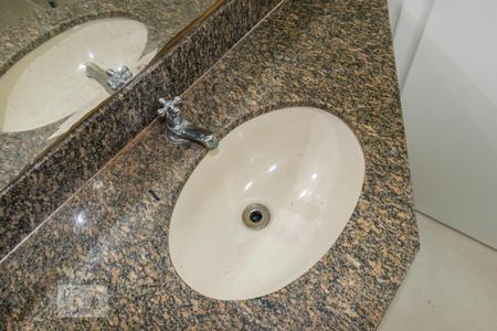 Apartamento à venda com 58m², 2 quartos e 1 vagaBanheiro