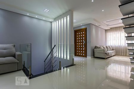 1o. Andar - Sala de casa à venda com 3 quartos, 215m² em Cambuci, São Paulo