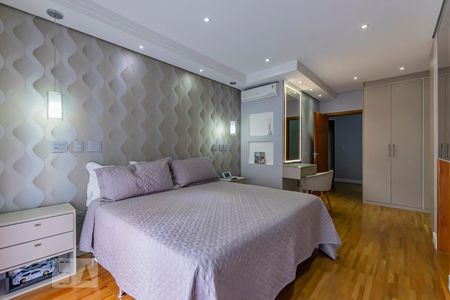 Casa à venda com 215m², 3 quartos e 2 vagas2o. Andar - Quarto 3 - Suíte