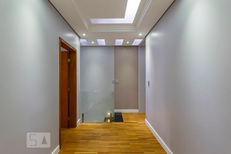 Casa à venda com 215m², 3 quartos e 2 vagas2o. Andar - Hall