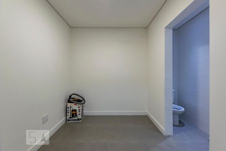 Casa à venda com 215m², 3 quartos e 2 vagas1o. Andar - Quarto de serviço