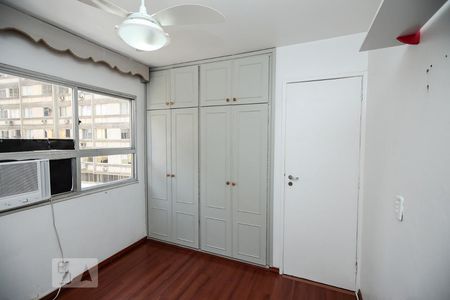 Apartamento à venda com 76m², 3 quartos e 1 vagaQuarto 3