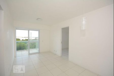 Sala de apartamento para alugar com 2 quartos, 68m² em Jacarepaguá, Rio de Janeiro