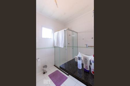 Casa à venda com 275m², 5 quartos e 6 vagasBanheiro