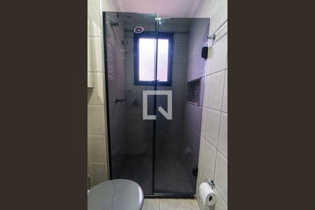 Banheiro da Suíte  de apartamento para alugar com 3 quartos, 74m² em Vila do Encontro, São Paulo