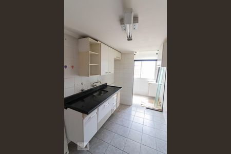 Apartamento à venda com 67m², 2 quartos e 1 vagaCozinha