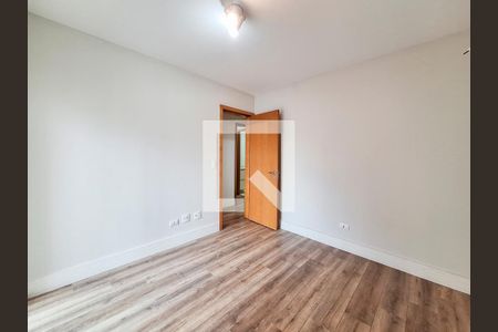 Apartamento para alugar com 130m², 3 quartos e 2 vagas Apartamento para alugar com 130m², 3 quartos e 2 vagasQuarto 2