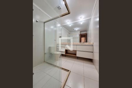 Apartamento para alugar com 130m², 3 quartos e 2 vagas Apartamento para alugar com 130m², 3 quartos e 2 vagasBanheiro Quarto 1