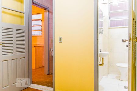 Quarto de Serviço de apartamento para alugar com 2 quartos, 79m² em Jardim Carioca, Rio de Janeiro