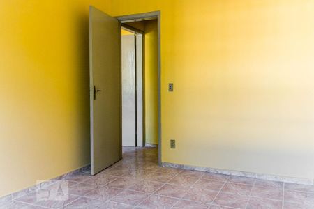 Quarto 1 de apartamento para alugar com 2 quartos, 79m² em Jardim Carioca, Rio de Janeiro