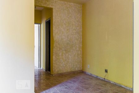 Sala de apartamento para alugar com 2 quartos, 79m² em Jardim Carioca, Rio de Janeiro