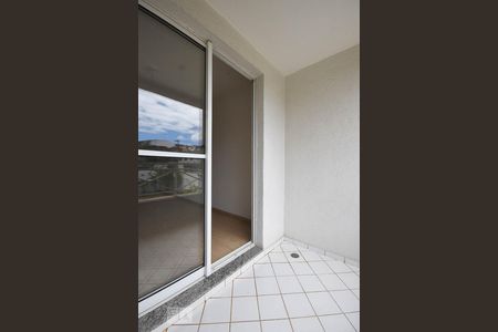 Apartamento para alugar com 55m², 2 quartos e 2 vagasVaranda