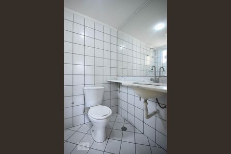 Apartamento para alugar com 55m², 2 quartos e 2 vagasBanheiro