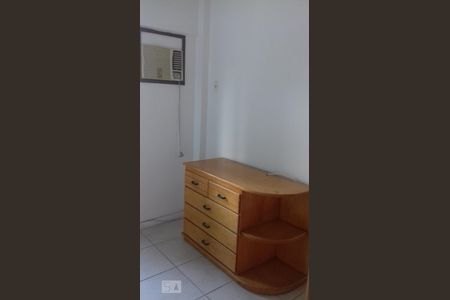 Apartamento para alugar com 77m², 3 quartos e 1 vagaQuarto 2