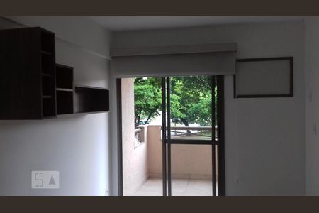 Sala de apartamento para alugar com 3 quartos, 77m² em São Cristóvão, Rio de Janeiro