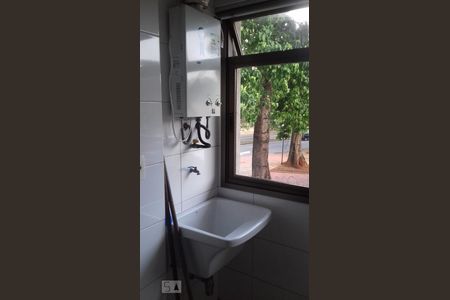 Apartamento para alugar com 77m², 3 quartos e 1 vagaÁrea de Serviço