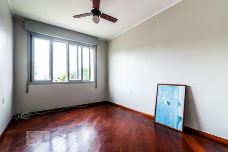 Quarto 1 de apartamento para alugar com 3 quartos, 94m² em Medianeira, Porto Alegre