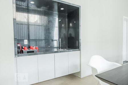 Apartamento para alugar com 85m², 2 quartos e 1 vaga Apartamento para alugar com 85m², 2 quartos e 1 vagaÁrea Comum