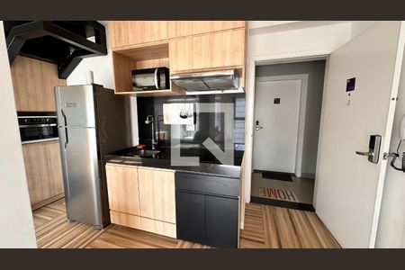 Sala/cozinha de apartamento para alugar com 2 quartos, 85m² em Vila Cordeiro, São Paulo