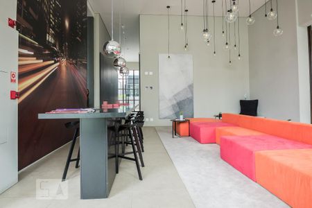 Apartamento para alugar com 85m², 2 quartos e 1 vaga Apartamento para alugar com 85m², 2 quartos e 1 vagaÁrea Comum