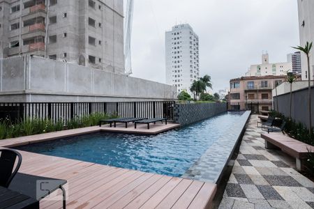 Apartamento para alugar com 85m², 2 quartos e 1 vaga Apartamento para alugar com 85m², 2 quartos e 1 vagaÁrea Comum - Piscina