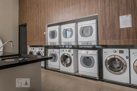 Apartamento para alugar com 85m², 2 quartos e 1 vaga Apartamento para alugar com 85m², 2 quartos e 1 vagaÁrea Comum - Lavanderia