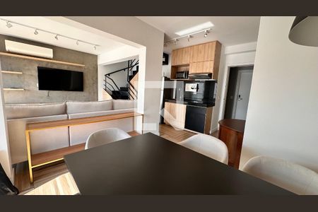 Sala/cozinha de apartamento para alugar com 2 quartos, 85m² em Vila Cordeiro, São Paulo