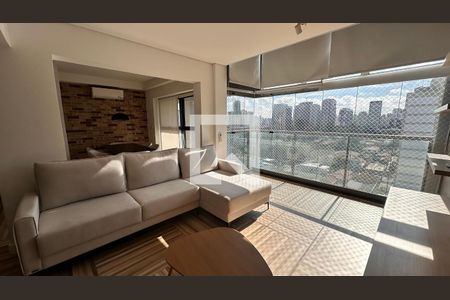 Sala/cozinha de apartamento para alugar com 2 quartos, 85m² em Vila Cordeiro, São Paulo