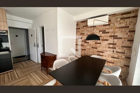 Sala/cozinha de apartamento para alugar com 2 quartos, 85m² em Vila Cordeiro, São Paulo