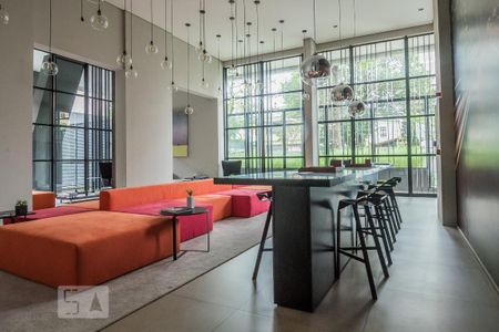 Apartamento para alugar com 85m², 2 quartos e 1 vaga Apartamento para alugar com 85m², 2 quartos e 1 vagaÁrea Comum