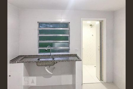 Cozinha de casa para alugar com 1 quarto, 50m² em Chácara Inglesa, São Paulo
