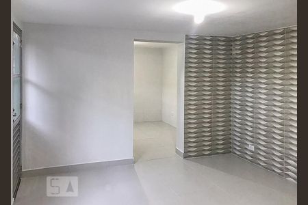 Sala de casa para alugar com 1 quarto, 50m² em Chácara Inglesa, São Paulo