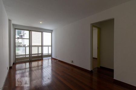 Apartamento para alugar com 62m², 1 quarto e 1 vagaSala