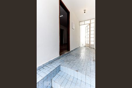 Casa para alugar com 200m², 3 quartos e 3 vagasHall Entrada