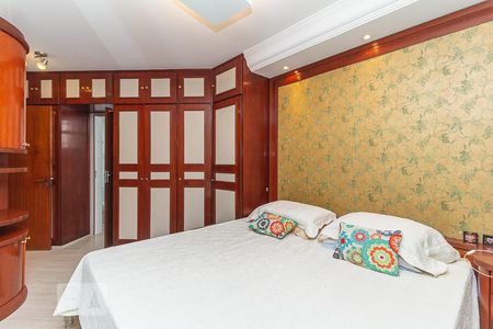 Apartamento à venda com 171m², 3 quartos e 2 vagasSuíte